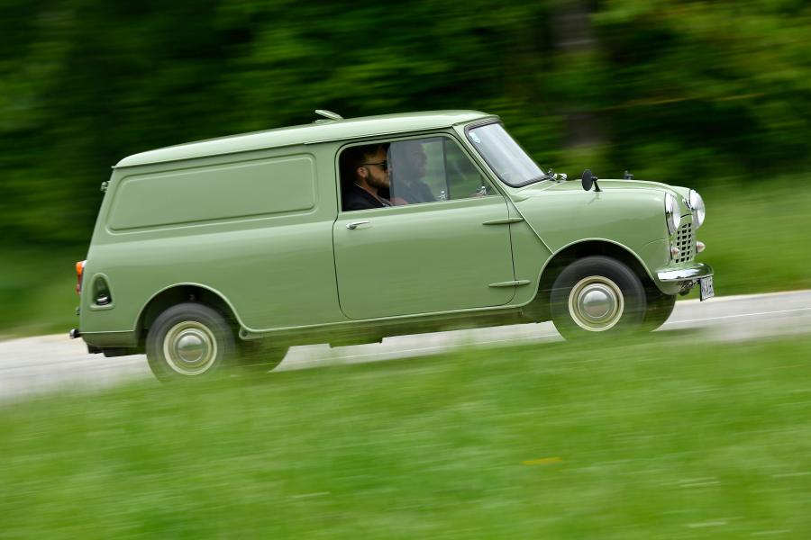  Austin Mini Van (ADO15) 1960 года  (фото 26 из 30)